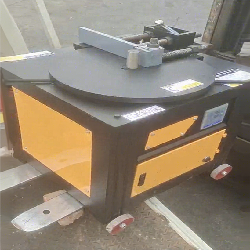 Semi-Automatic U-Bolt Bending Machine - Product image